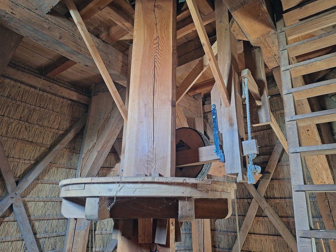 22, Molen 01245 De Hoop (Oldebroek), Jay Verkerk (04-08-2026)De luizolder. | Database Nederlandse molens