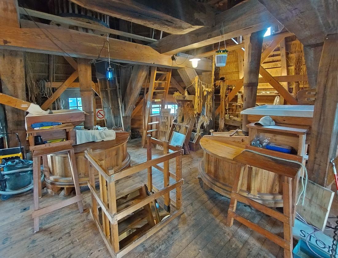 10, Molen 01009 Havekes Mölle (vh. De Volharding) (Twello), Ronald Bakker (12-09-2026)Overzicht van de steenzolder, tevens stellingzolder. | Database Nederlandse molens
