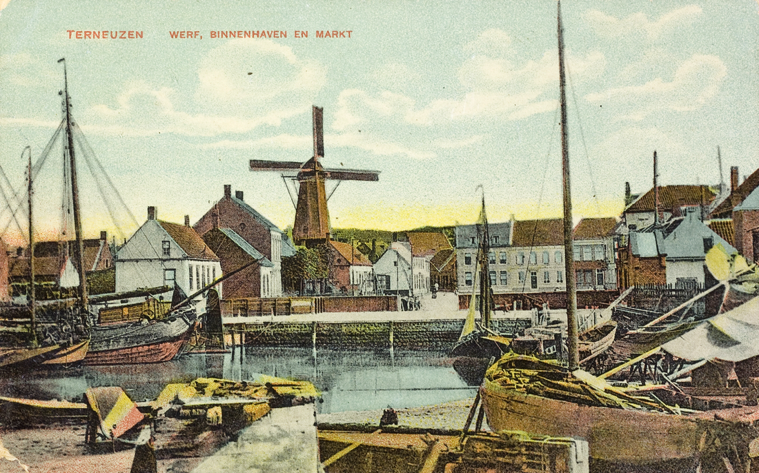 1, Molen 03490 e Stadsmolen (Terneuzen), Ansichtkaart, coll. DHM, 25 augustus 1914
Uitg. J.H. Schaefer, Amsterdam, nr664
&nbsp; | Database Nederlandse molens