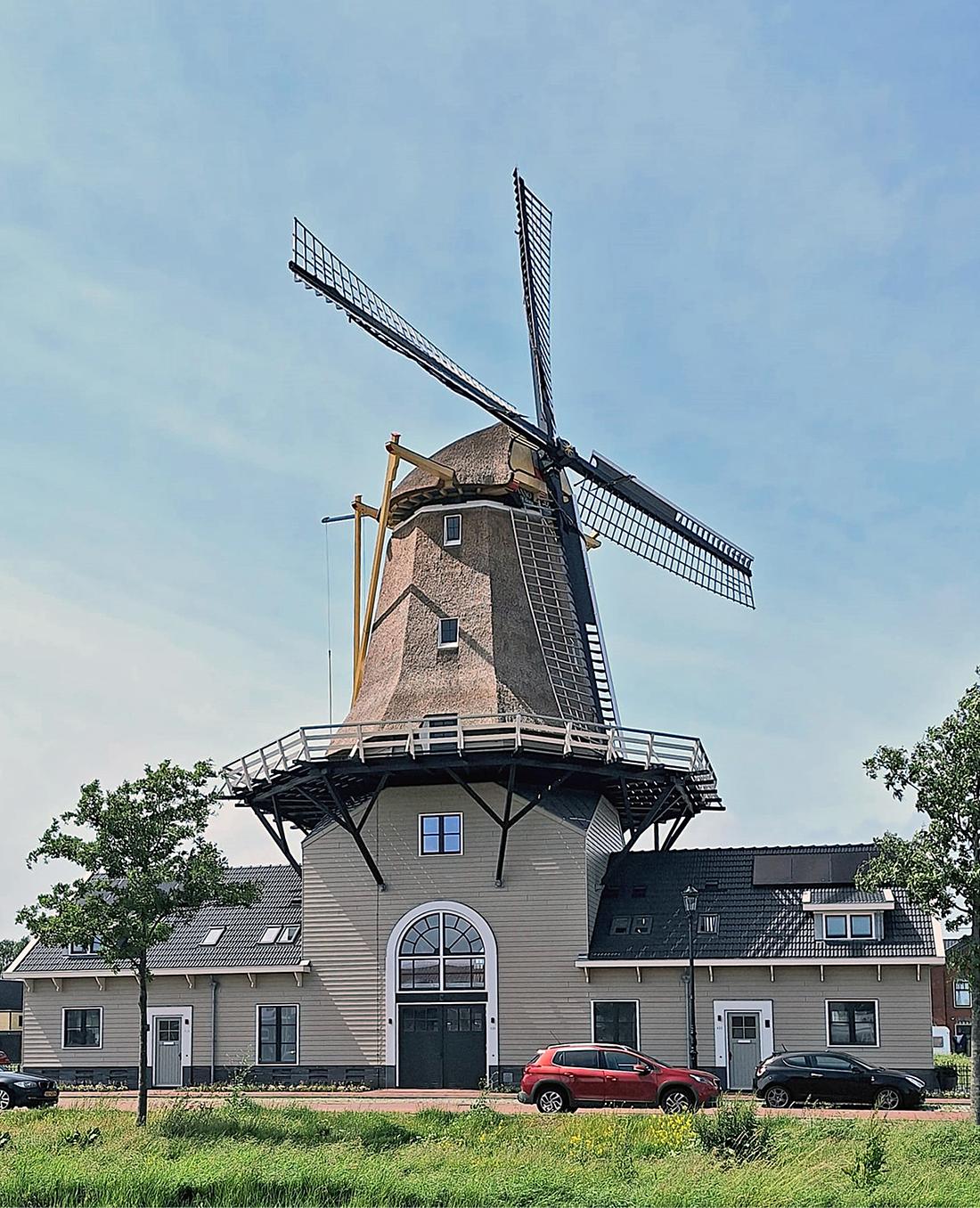 Molen 13011 De Goede Verwachting (Den Helder), Harmannus Noot (03-06-2026)Vooraanzicht van de nieuwe molen. | Database Nederlandse molens