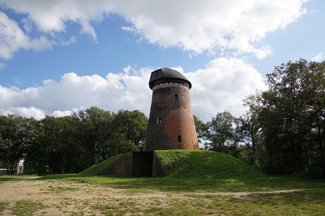 Molen 03105 (korenmolen) (4e) ('s-Heerenberg), Foto Boukje van Leijen, opname 22-09-2023 | Database Nederlandse molens