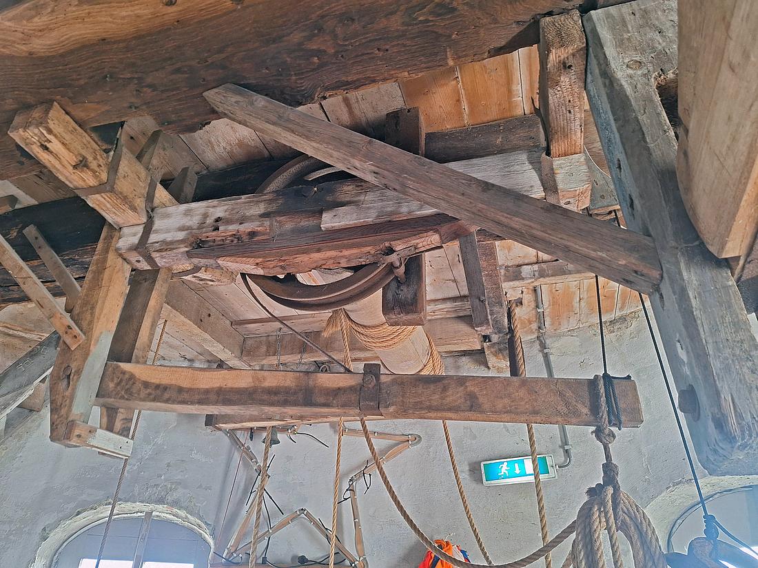 19, Molen 02657 De Onvermoeide (Raamsdonksveer), Jay Verkerk (22-03-2026)Het afschietwerk. | Database Nederlandse molens