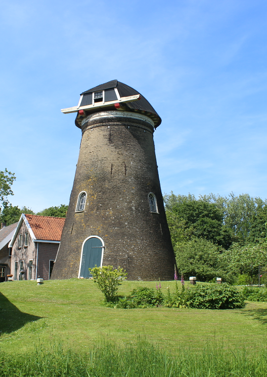 Molen 01264 Landzicht (Heerjansdam), deel van foto van Denis van Cronenburg, opname 12-05-2024 | Database Nederlandse molens