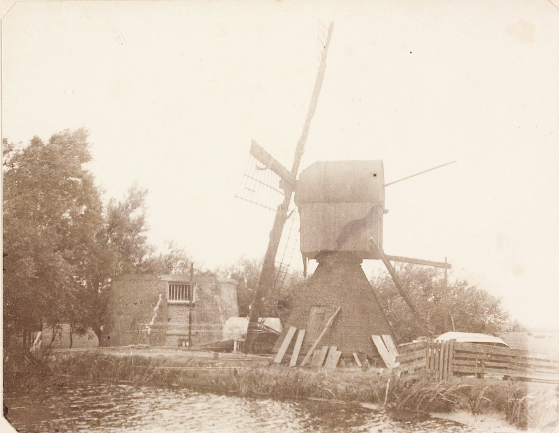 1, Molen 00075 Polder Warmonderdam / Warmonderdam en Alkemaderpolder (Sassenheim), Foto van C. Leemans, collectie DHM | Database Nederlandse molens