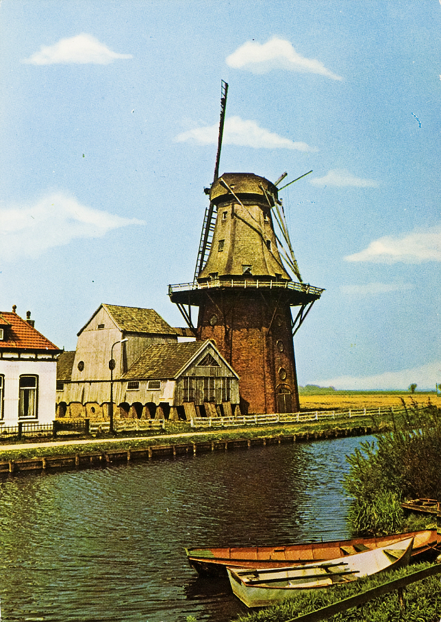 Molen 03049aaa De Zwaluw (Birdaard/ Burdaard), Ansichtkaart, uitgever:&nbsp;Vivomarkt J. v.d. Werk, Birdaarddrukker:&nbsp;van der Meulen, Sneek, collectie DHM | Database Nederlandse molens