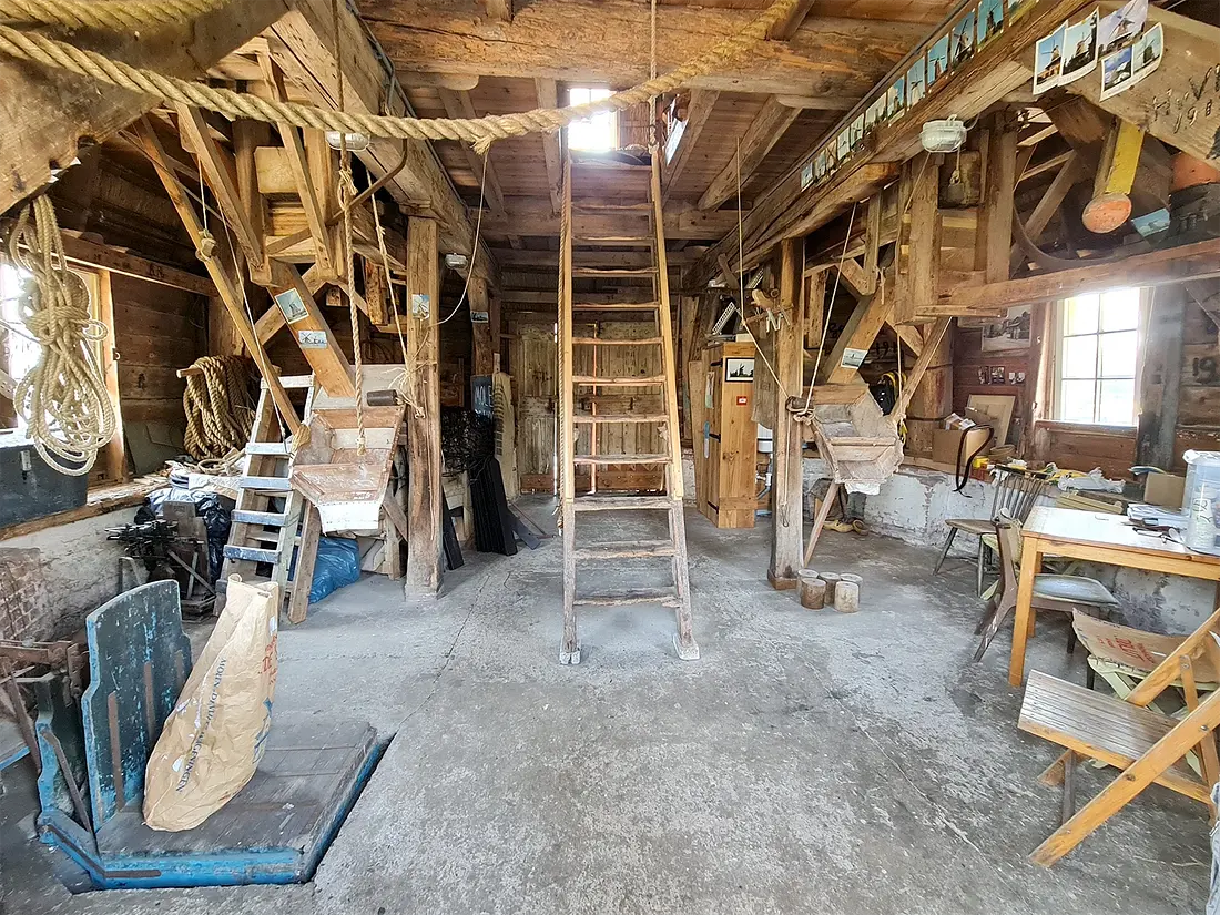 12, Molen 00095 De Hoop (Lunteren), Pieter Zuijkerbuijk (20-07-2022) | Database Nederlandse molens media-bestand