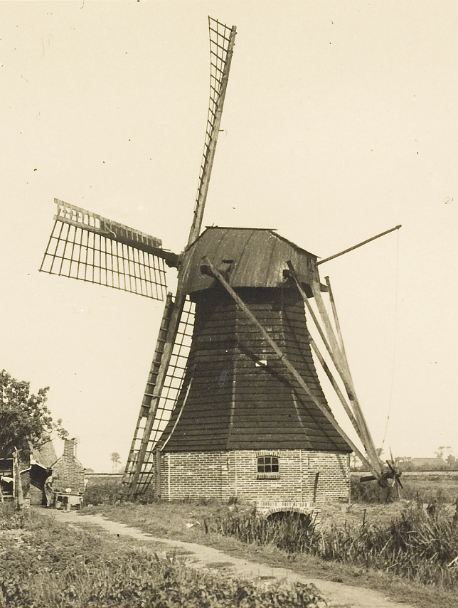 Molen 00429 Polder Zwakkenburg, Zwakkenburger Watermolen (Noordhorn), Foto collectie DHM | Database Nederlandse molens