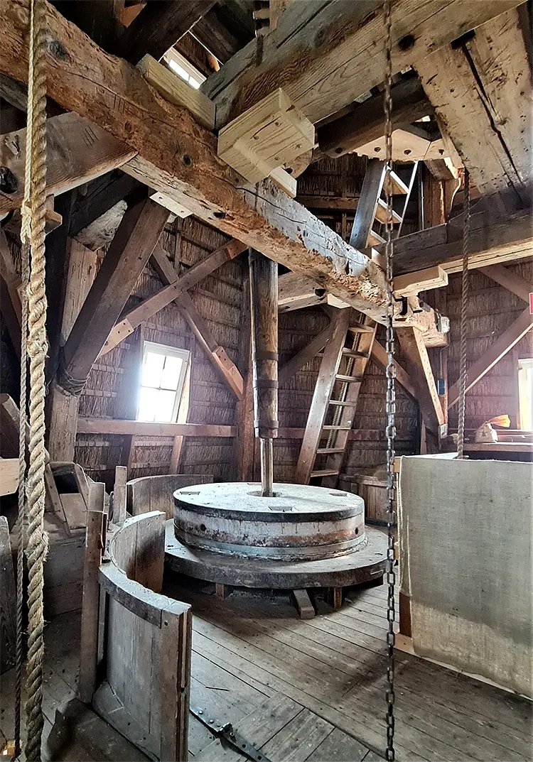16, Molen 00095 De Hoop (Lunteren), Pieter Zuijkerbuijk (20-07-2022) | Database Nederlandse molens media-bestand