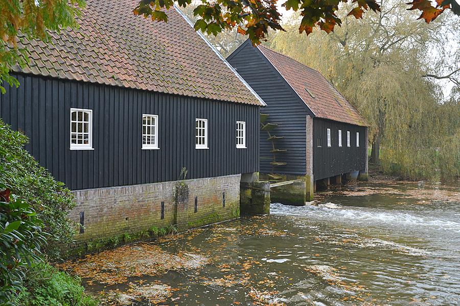 2, Molen 02502 Dommelse Watermolen (Dommelen), Rob Pols (24-10-2012). | Database Nederlandse molens media-bestand