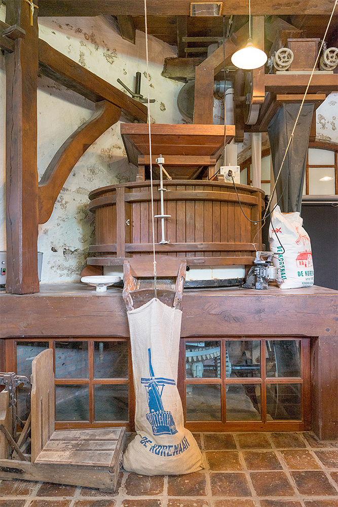 8, Molen 02616 De Korenaar (Oirschot), Marcel van Nies (27-7-2017) | Database Nederlandse molens media-bestand