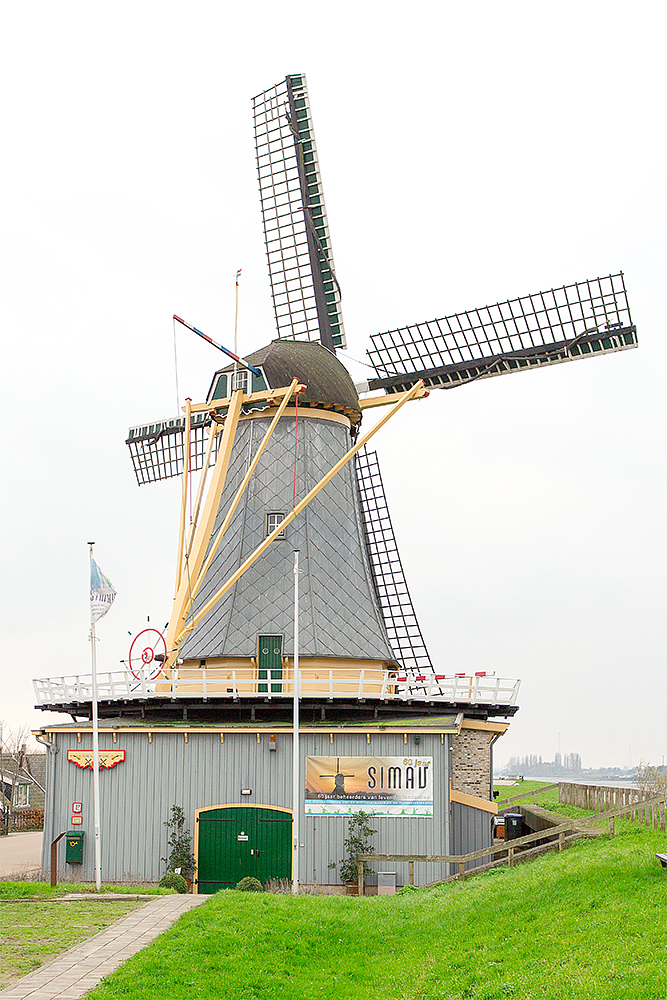 2, Molen 01490 De Liefde (In liefde draaiende) (Streefkerk), Frank Hendriks (22-11-2017) | Database Nederlandse molens media-bestand