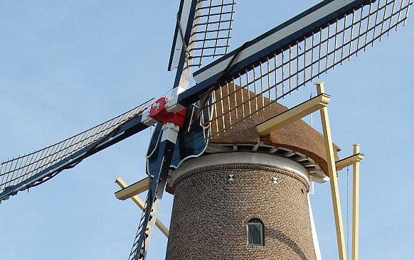 4, Molen 02474 (Naamloos) (Dreumel), Rob Pols (21-10-2009) | Database Nederlandse molens media-bestand