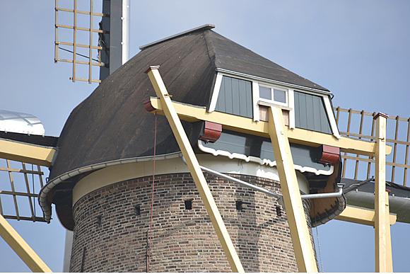 7, Molen 02613 De Volharding / Molen van Den Otter (Best), Rob Pols (06-04-2012) | Database Nederlandse molens media-bestand