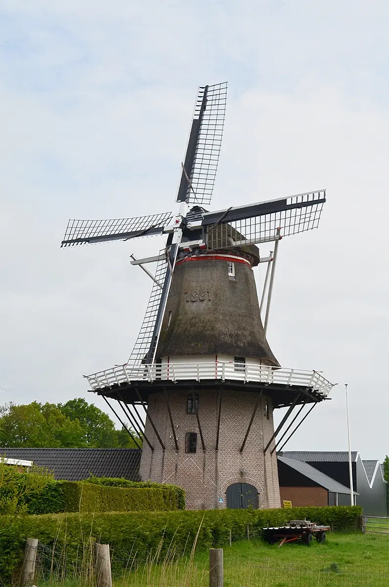 Molen 01847 Molen Massier (Nieuwleusen), Savannah Meijerink (10-5-2020) | Database Nederlandse molens media-bestand
