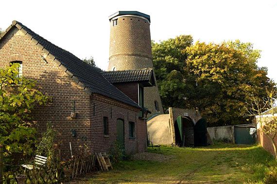 1, Molen 00203 De Kapelse Meulen (Roermond), Foto: Wim Bongaerts, 2015 | Database Nederlandse molens media-bestand