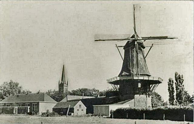 1, Molen 01853 Molen van Mentink (Boerhaar), Foto onbekend,  coll. V. Mepschen | Database Nederlandse molens media-bestand