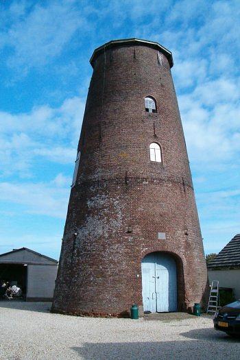 2, Molen 02663 De Hoop (Lienden), Foto: Ron van Rhijn, 2 okt. 2004 | Database Nederlandse molens