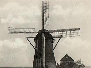 1, Molen 02590 Emiliapolder, Molen de Moer (Hooge Zwaluwe), Ansichtkaart, serie 3,nr 5, voor 1935, coll. DVM | Database Nederlandse molens media-bestand