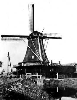 Molen 00236 De Hoop (Oud-Zuilen), Ansichtkaart serie 11 nr 4; Foto: Ir. W. Voerman (DVM) | Database Nederlandse molens media-bestand