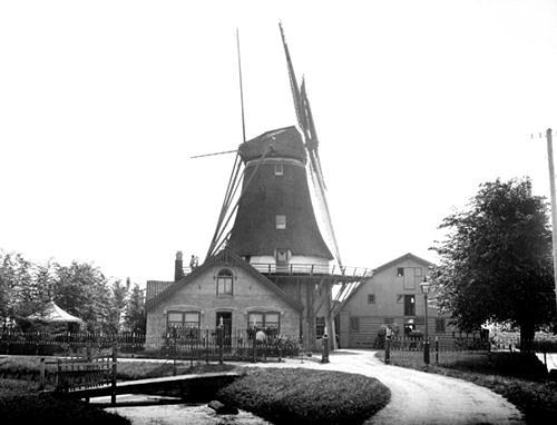 2, Molen 01056 t De Vervanger (Edam), Foto:n.n., collectie Bill Nelson, opname 1904 | Database Nederlandse molens media-bestand