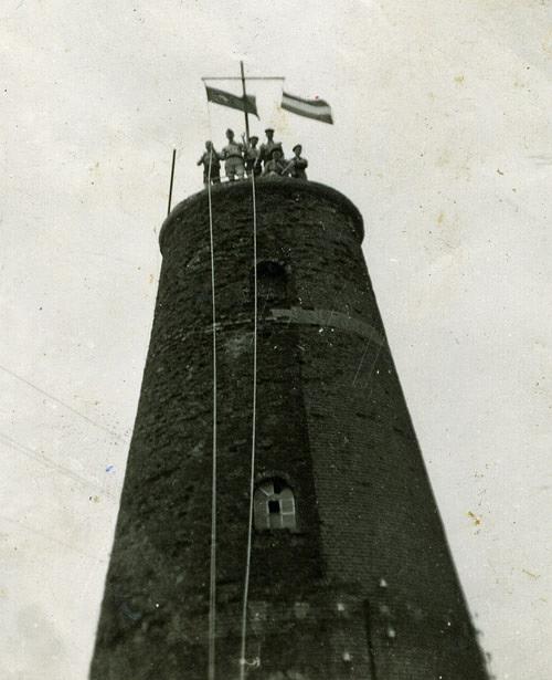 1, Molen 00861 De Ooijse Kroon / Molen Haenen (Ooij), Foto: n.n., coll Betsy Wieggers-Tiemissen, Werkgroep Foto, Fil en Video CVZ | Database Nederlandse molens media-bestand