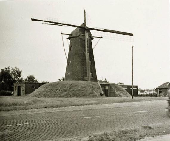 1, Molen 00875 Reyrinksmolen (Silvolde), Foto: n.n., coll. DHM, opname 1953 | Database Nederlandse molens media-bestand