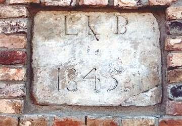 1, Molen 02665 a Noetseler Molen (Nijverdal), Stichtingssteen. Foto: Erwin Esselink, 29 juli 2003 | Database Nederlandse molens media-bestand