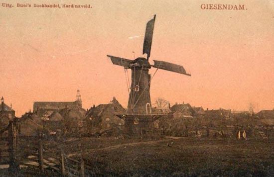 1, Molen 02529 De Hoop (Giessendam), Ansichtkaart van V. Mepschen | Database Nederlandse molens media-bestand