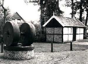 Molen 01036 Verdermolen / Vermolen (Geesteren), Foto: P. Grund | Database Nederlandse molens media-bestand