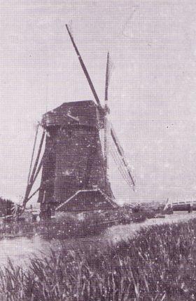 Molen 01540 a Woudse Polder, Oude Woudse- of Hoge Heulmolen (Schipluiden), Foto:n.n., ca. 1870 | Database Nederlandse molens media-bestand