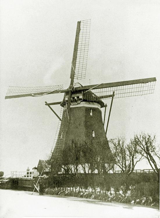 2, Molen 00927 Eendragtspolder,  Nr. 1 , Noordelijke bovenste middelmolen (Zevenhuizen), coll. Arie Dekker | Database Nederlandse molens media-bestand