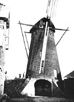 2, Molen 00207 Molen Hilkens (Swalmen), Foto: n.n.,  opname 1938 | Database Nederlandse molens media-bestand
