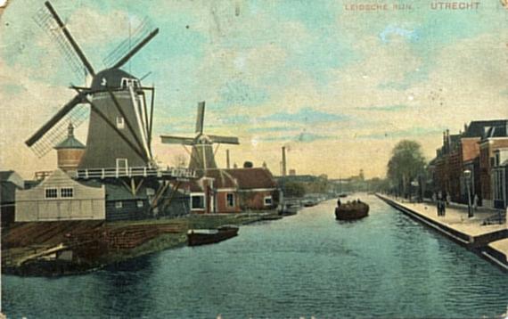 1, Molen 01041 e De Bijgeval (Utrecht), Vooraan De Bijgeval, achteraan De SterAnsichtkaart, coll. W.A. Korpershoek | Database Nederlandse molens media-bestand