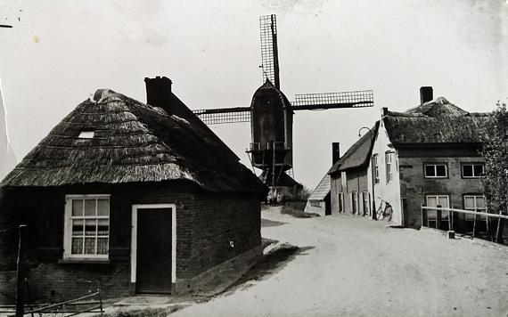2, Molen 00384 Molen van Lagerweg (Hedel), Coll. DVM opn 1930 | Database Nederlandse molens media-bestand