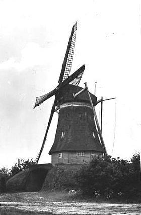 2, Molen 01238 Molen Kisjes / De Hoop (Hierden), foto n.n., collectie Rob Pols | Database Nederlandse molens media-bestand