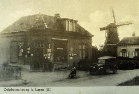 2, Molen 02883 (korenmolen) (Laren), Ansichtkaart (1946), coll. V.Mepschen | Database Nederlandse molens media-bestand