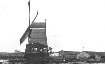 Molen 04908 n De Locomotief (Koog aan de Zaan), Ansichtkaart nr 249 van K.Tanger | Database Nederlandse molens media-bestand