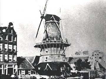 1, Molen 10109 Het Land van Beloften / De Eendracht / De Binnen Tuchthuismolen / De Rooseboom (Amsterdam), Foto: n.n. | Database Nederlandse molens media-bestand