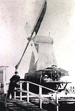 Molen 06492 v De Hoop (Amsterdam), Foto: n.n. | Database Nederlandse molens media-bestand