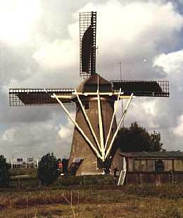 Molen 02767 Polder Nieuw Pendrecht, Pendrechtse molen (Rotterdam, stadsdeel Charlois), Foto: n.n. (uit 1987) | Database Nederlandse molens media-bestand