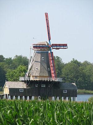 1, Molen 01425 De Arend (Harlingen/ Harns), Folmar Windmill Bayfield Ontario (kopie van de molen) | Database Nederlandse molens media-bestand
