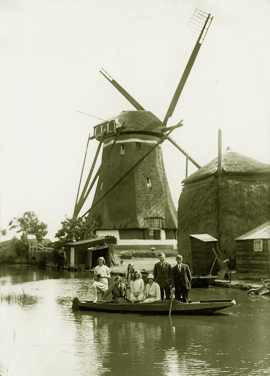 2, Molen 00926 Eendragtspolder, Nr. 8Bovenmolen (Zevenhuizen), Foto coll. Arie Dekker | Database Nederlandse molens media-bestand