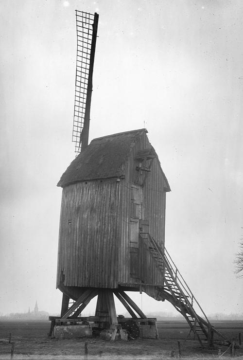 1, Molen 03132 De Olde Kaste / Oude Molen (Keijenborg), Foto coll. RCE Beeldbank, rietgedekt dak | Database Nederlandse molens media-bestand