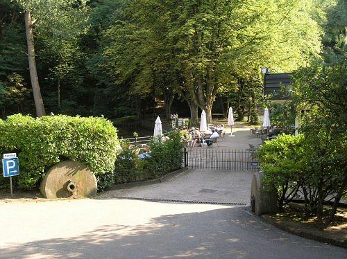2, Molen 03903 c Bovenste molen (Venlo), Foto: W. Jans, opname 13 augustus 2006 | Database Nederlandse molens media-bestand