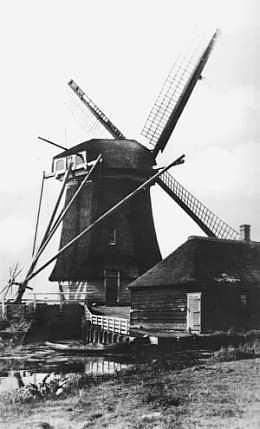 1, Molen 00019 De Ronde Veenen / Polder Veldzijde, Driehuizer Molen (Wilnis), Ansichtkaart Serie 60, nr. 4 | Database Nederlandse molens media-bestand