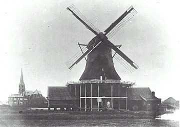 Molen 01086 a De Twee Gebroeders (Zaandam-Oost), Foto: collectie Joram Wijling | Database Nederlandse molens media-bestand
