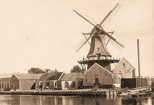1, Molen 01441 i De Fontein / Stroopmolen van Verwer (Sneek/ Snits), Ansichtkaart, coll DVM | Database Nederlandse molens media-bestand