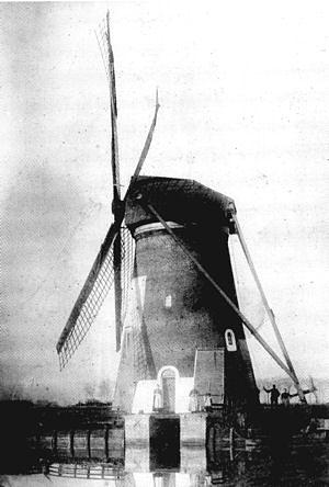 Molen 03530 d Vierambachtsmolen / Vier Polders Mole(n) (Sint-Maartensdijk), Afbeelding uit Molens in Zeeland, van Frans Weemaes | Database Nederlandse molens media-bestand