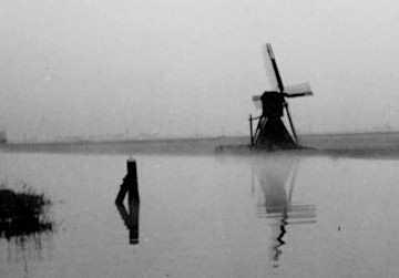 1, Molen 02890 Follegaster polder / Polder 37 (Follega/ Follegea), Foto: N. van Kuijeren, Pasen 1936 | Database Nederlandse molens media-bestand