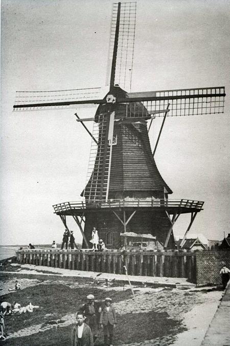 4, Molen 01422 De Bazuin (Harlingen/ Harns), Foto: coll. O.F. Bleeker | Database Nederlandse molens media-bestand